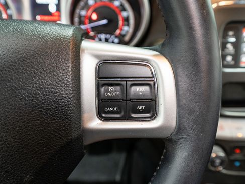 Used 2018 Dodge Journey SE w/ Popular Equipment Group FWD image 19