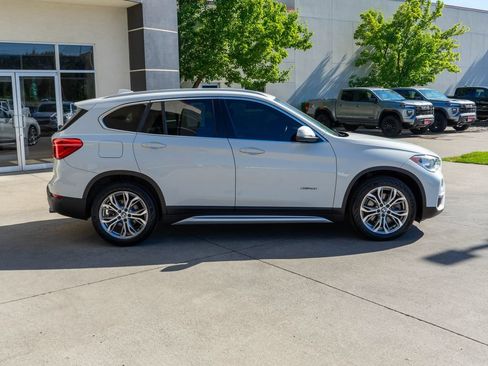 Used 2018 BMW X1 xDrive28i AWD/4WD image 8