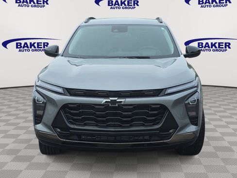Used 2025 Chevrolet Trax ACTIV w/ Driver Confidence Package FWD image 2