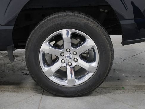 Used 2022 Ford F150 Lariat w/ Equipment Group 502A High AWD/4WD image 19