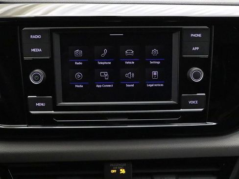 Used 2023 Volkswagen Taos S AWD/4WD image 17