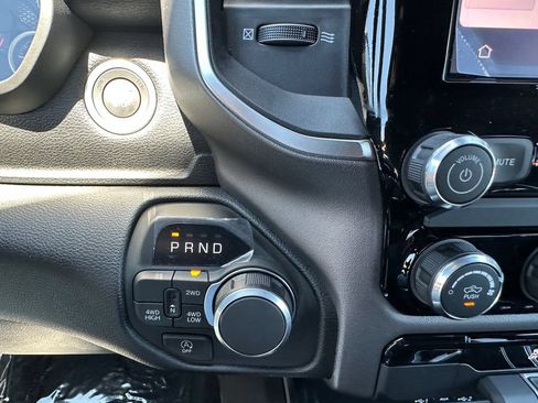 New 2026 RAM 1500 Express AWD/4WD image 27