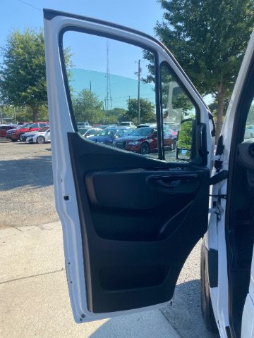 Used 2025 Mercedes-Benz Sprinter 2500 image 20