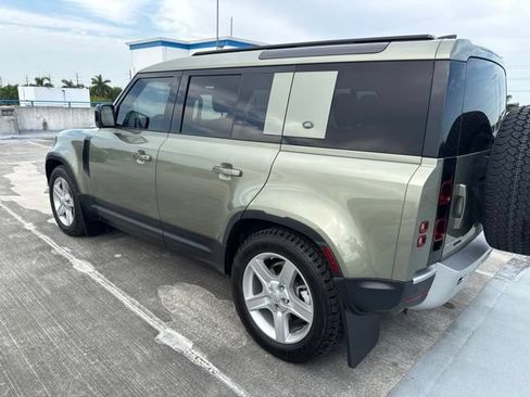 Used 2020 Land Rover Defender 110 HSE AWD/4WD image 14