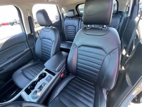 Used 2023 Ford Edge SEL w/ Convenience Package image 26