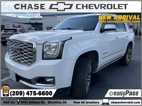 Used 2018 GMC Yukon Denali w/ Denali Ultimate Package AWD/4WD image 1