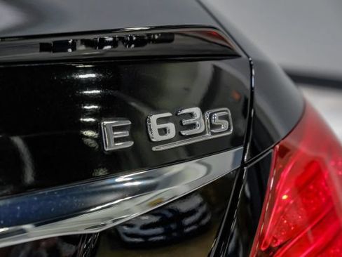 Used 2019 Mercedes-Benz E 63 AMG S w/ Driver Assistance Package image 75