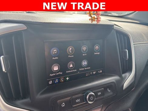 Used 2024 GMC Terrain SLE image 14