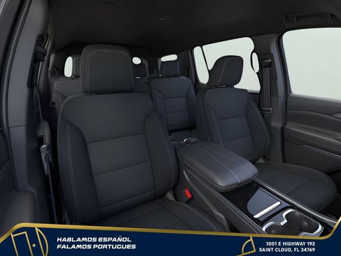 New 2026 Chevrolet Traverse LT FWD image 10