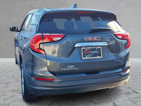 Used 2020 GMC Terrain SLE image 8