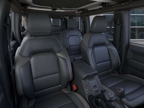 New 2026 Ford Bronco Outer Banks AWD/4WD image 12