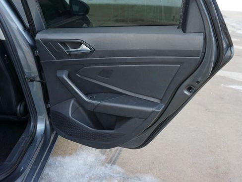 Used 2019 Volkswagen Jetta R-Line image 25