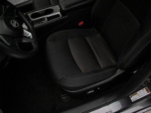 Used 2024 Nissan Altima 2.5 SV image 28