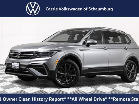 Used 2023 Volkswagen Tiguan SE image 1