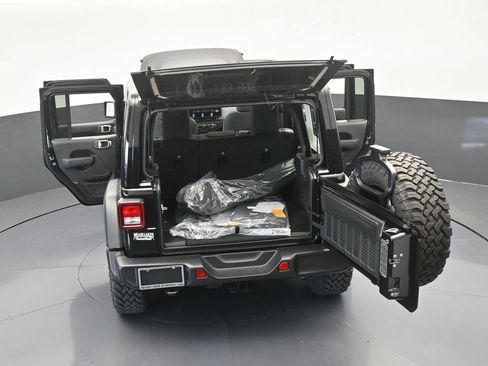 Used 2025 Jeep Wrangler Unlimited Sport AWD/4WD image 63