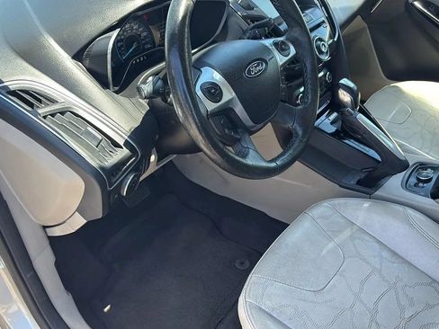 Used 2013 Ford Focus Electric Hatchback FWD image 43