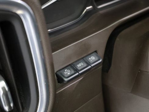 Used 2021 GMC Sierra 3500 Denali w/ Denali Ultimate Package image 31