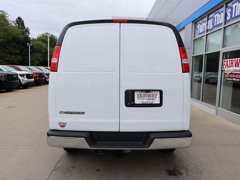 New 2026 Chevrolet Express 2500 w/ Enhanced Convenience Package RWD image 9
