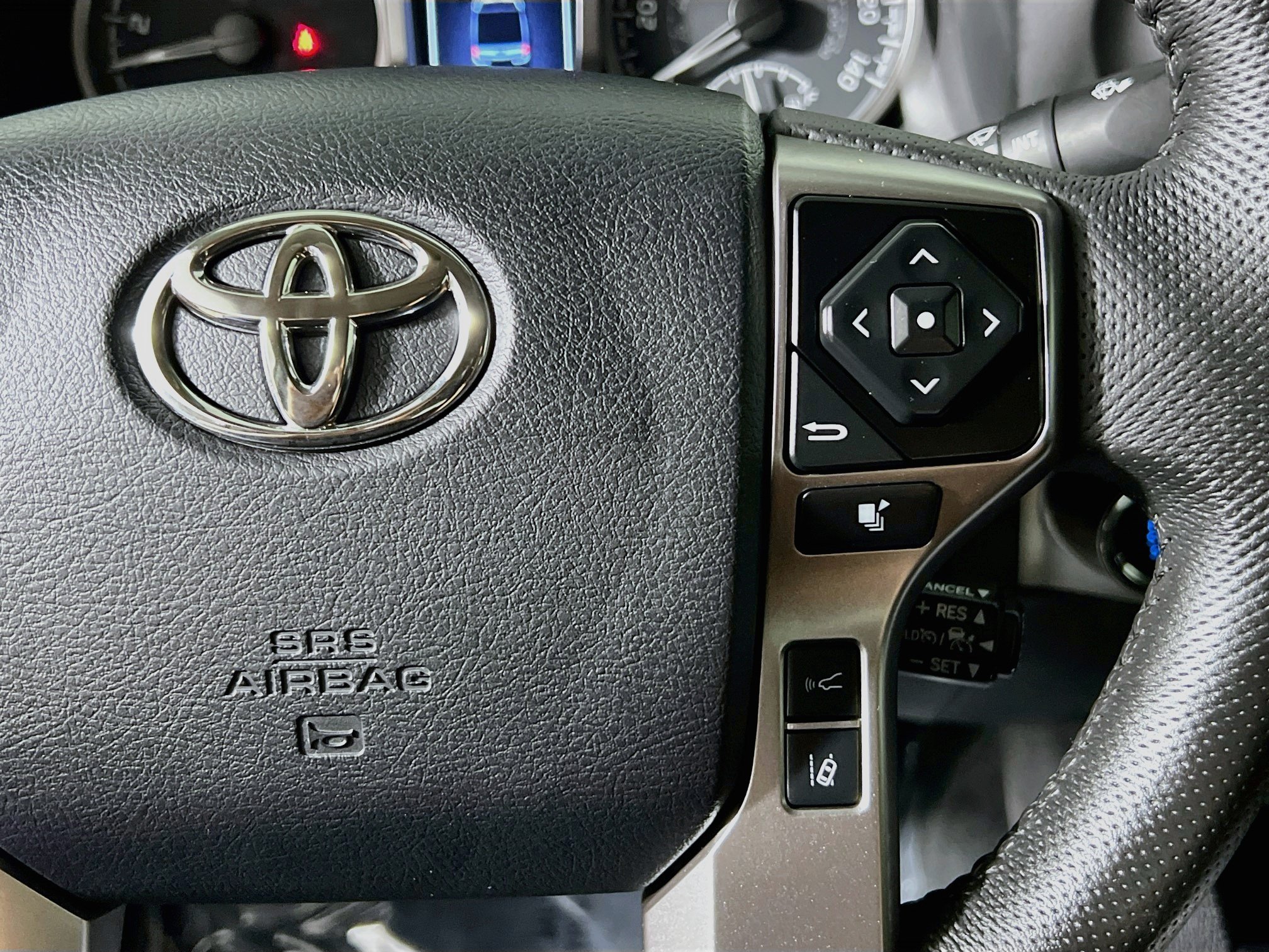 Used 2023 Toyota Tacoma SR5 w/ Technology Package RWD image 20