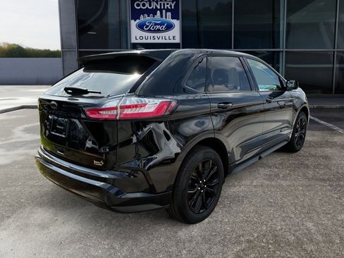 Used 2024 Ford Edge SE w/ Black Appearance Package AWD/4WD image 4