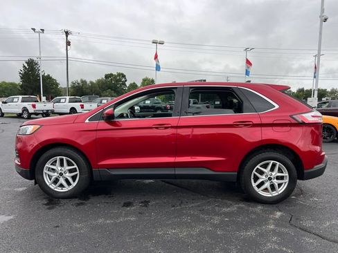 Used 2024 Ford Edge SEL w/ Convenience Package AWD/4WD image 4