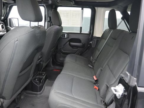 Used 2021 Jeep Wrangler Unlimited Sport AWD/4WD image 13