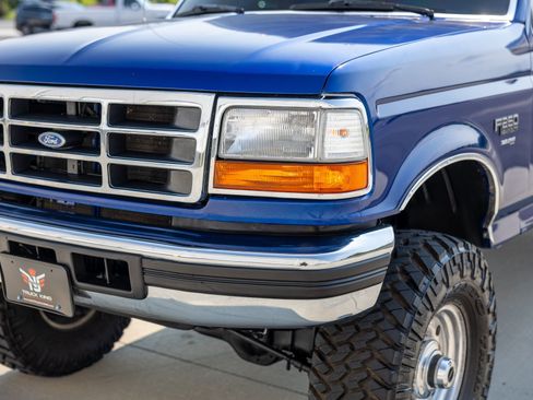 Used 1997 Ford F250 4x4 Regular Cab Heavy Duty image 19