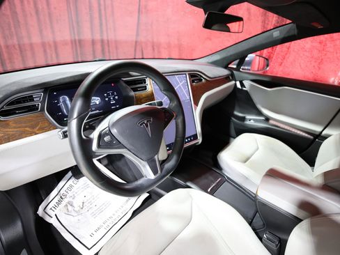 Used 2016 Tesla Model S 75D image 12