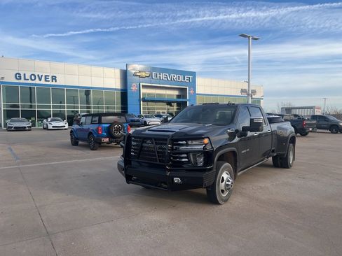 Used 2022 Chevrolet Silverado 3500 High Country w/ Safety Package II image 1