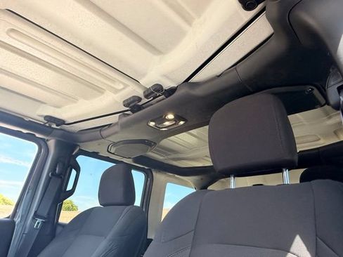 Used 2023 Jeep Wrangler Unlimited w/ 8.4" Radio Group AWD/4WD image 14
