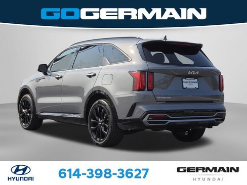 Used 2023 Kia Sorento SX FWD image 10