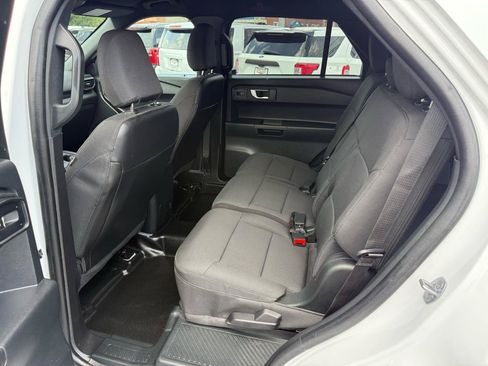 Used 2024 Ford Explorer 4WD Police Interceptor image 30