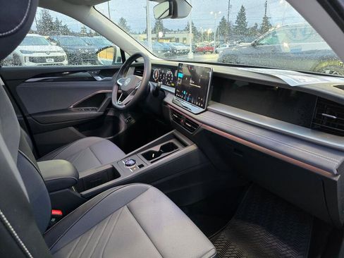 New 2026 Volkswagen Tiguan SE AWD/4WD image 33