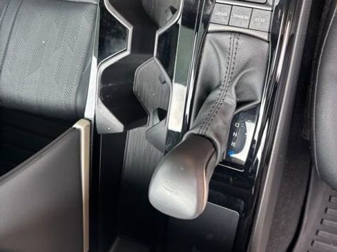 Used 2025 Toyota Camry XSE image 17