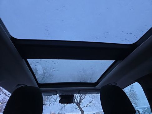 Used 2023 Jeep Renegade Altitude w/ Sun/Sound Group image 25