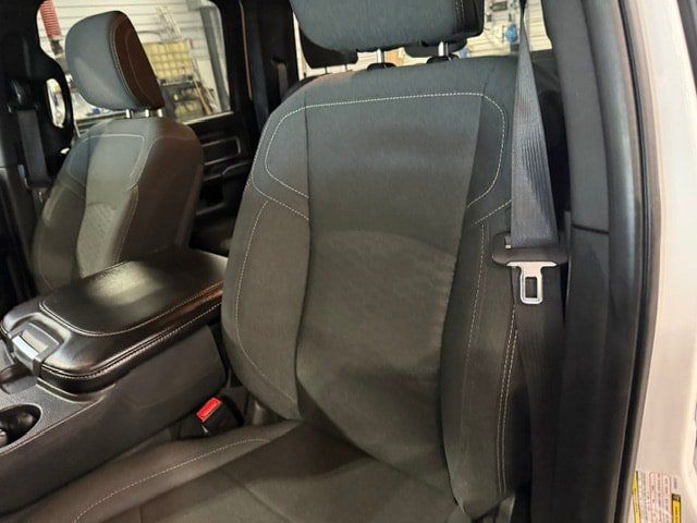 Used 2025 RAM 2500 Big Horn AWD/4WD image 47