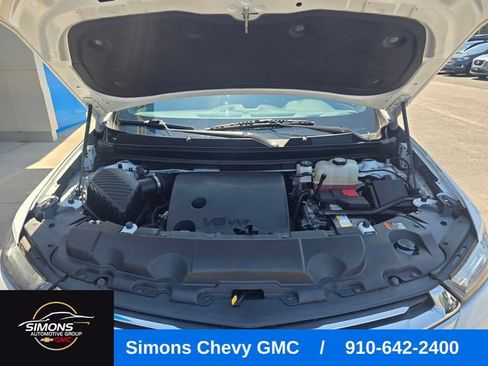 Used 2023 Chevrolet Traverse LT w/ Rear Camera Mirror Package AWD/4WD image 57