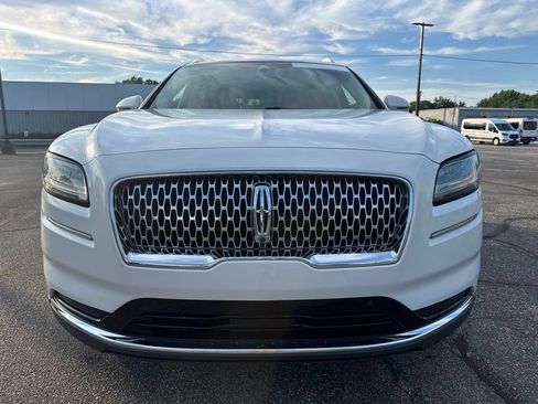 Used 2021 Lincoln Nautilus Reserve w/ Equipment Group 201A AWD/4WD image 12