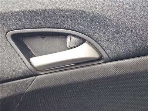 Used 2012 Honda Accord LX image 12