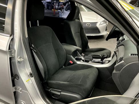 Used 2013 Honda Accord LX image 8