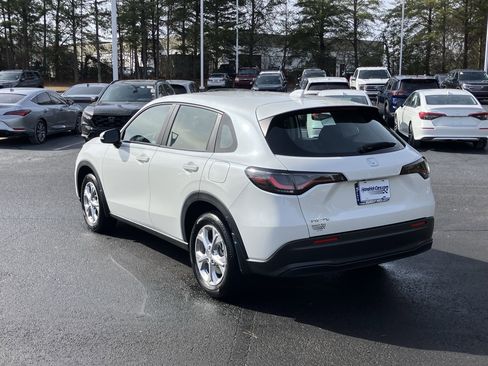 Used 2024 Honda HR-V LX image 8