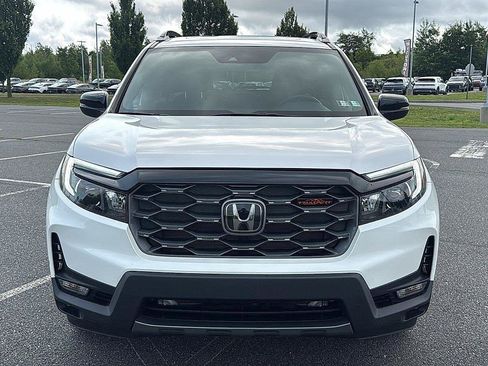 Used 2023 Honda Passport TrailSport image 15