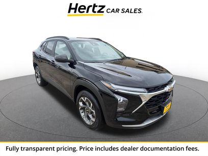 Used 2025 Chevrolet Trax LT