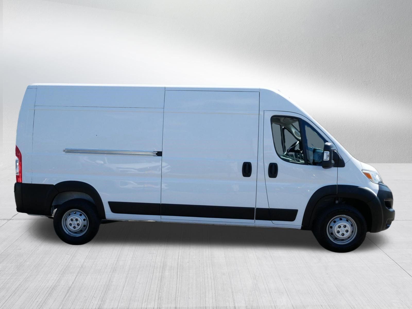 Used 2023 RAM ProMaster 2500 FWD image 8