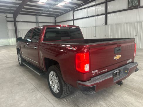 Used 2016 Chevrolet Silverado 1500 High Country w/ High Country Premium Package image 3