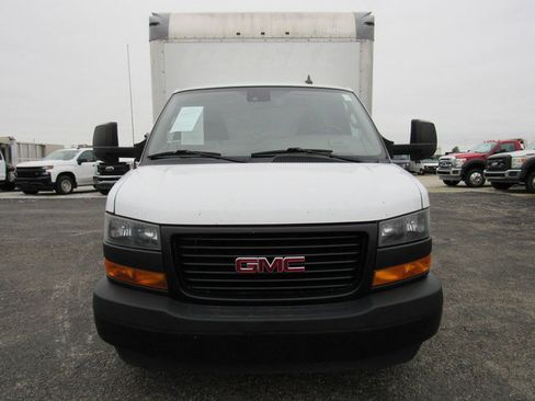 Used 2021 GMC Savana 3500 Extended w/ Power Convenience Package RWD image 8
