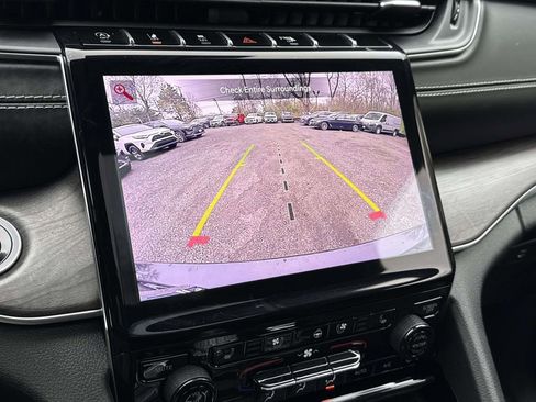 Used 2023 Jeep Grand Cherokee L Overland w/ Luxury Tech Group IV image 30