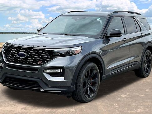 Used 2023 Ford Explorer ST w/ Equipment Group 401A AWD/4WD image 2