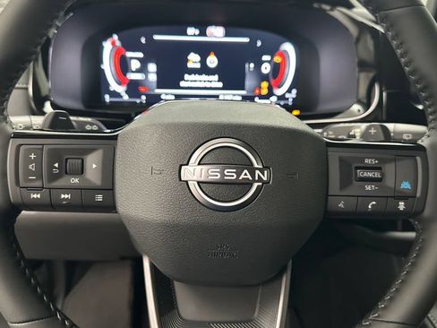 New 2026 Nissan Pathfinder SL AWD/4WD image 12