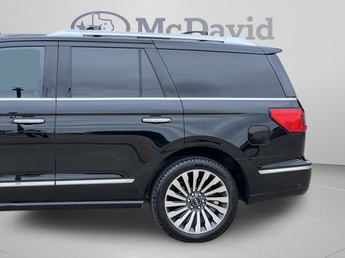 Used 2018 Lincoln Navigator Reserve w/ Technology Package AWD/4WD image 31